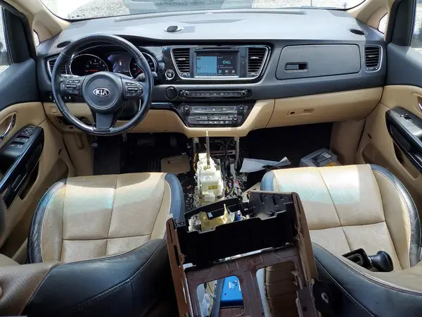 KNDMC5C16G6170106 2016 KIA SEDONA - Image 8