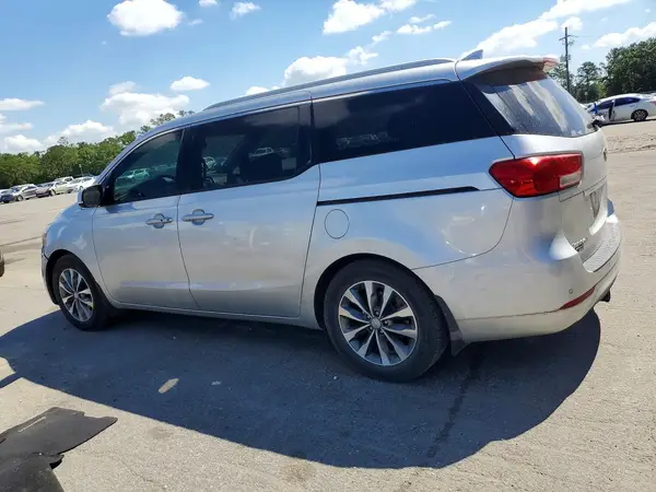 KNDMC5C16G6180909 2016 KIA SEDONA - Image 2