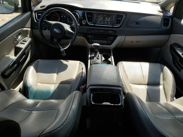 KNDMC5C16H6274774 2017 KIA SEDONA - Image 8