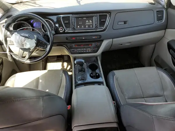 KNDMC5C16H6291154 2017 KIA SEDONA - Image 8