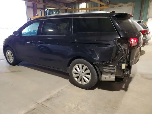 KNDMC5C16H6291932 2017 KIA SEDONA - Image 2