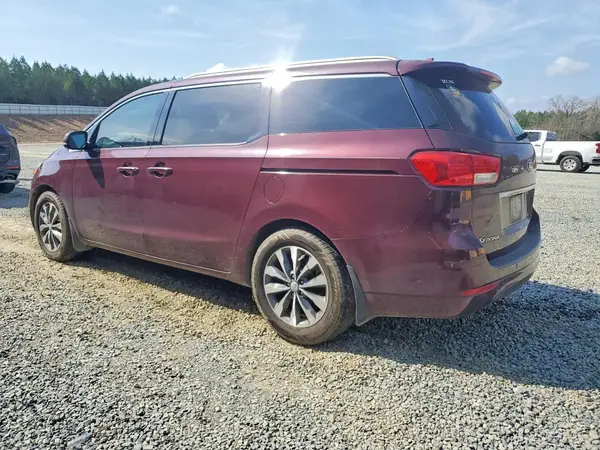 KNDMC5C16H6304517 2017 KIA SEDONA - Image 2