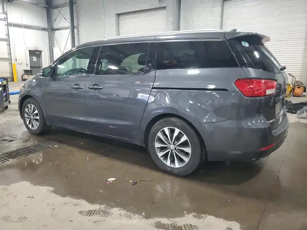 KNDMC5C16H6319308 2017 KIA SEDONA - Image 2