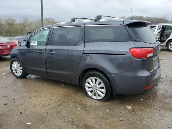 KNDMC5C16J6362570 2018 KIA SEDONA - Image 2