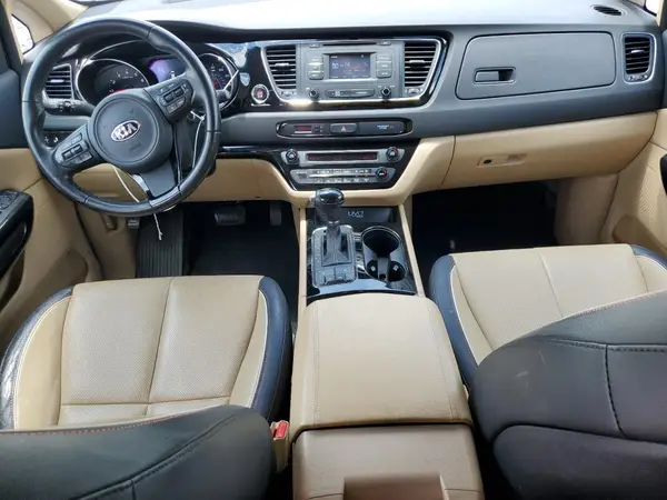 KNDMC5C17G6117009 2016 KIA SEDONA - Image 8