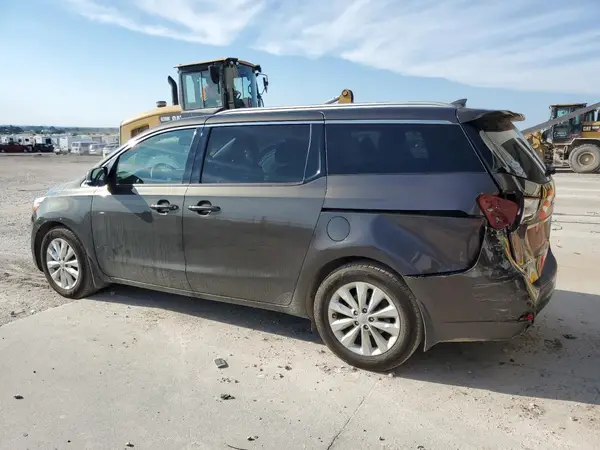 KNDMC5C17G6121853 2016 KIA SEDONA - Image 2