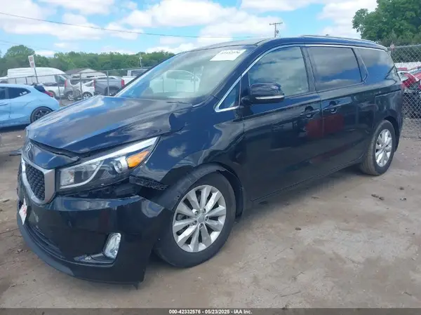KNDMC5C17G6122078 2016 KIA SEDONA - Image 2