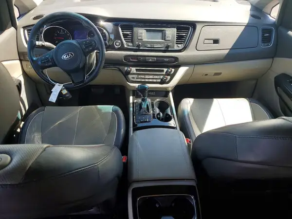KNDMC5C17G6127751 2016 KIA SEDONA - Image 8