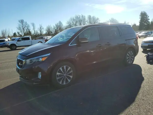 KNDMC5C17J6388613 2018 KIA SEDONA - Image 1