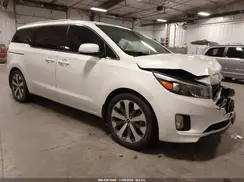KNDMC5C17J6422436 2018 KIA SEDONA