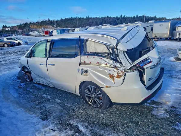 KNDMC5C17K6528404 2019 KIA SEDONA - Image 2