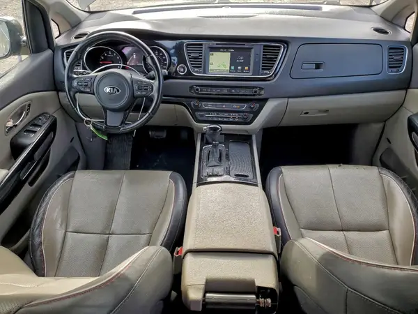 KNDMC5C18G6122123 2016 KIA SEDONA - Image 8