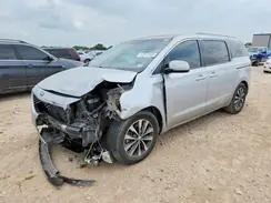 KNDMC5C18G6125586 2016 KIA SEDONA