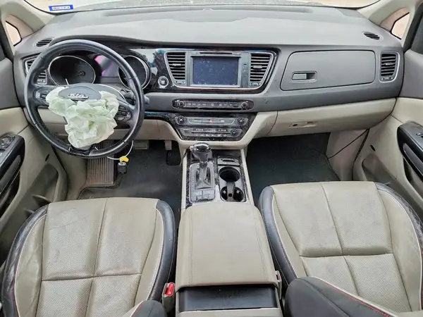 KNDMC5C18G6125586 2016 KIA SEDONA - Image 8