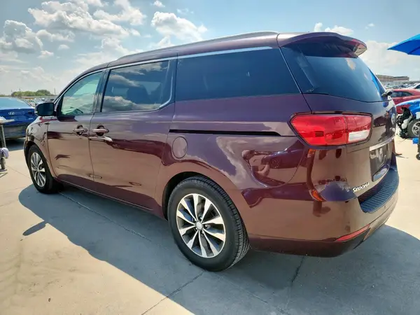 KNDMC5C18G6130268 2016 KIA SEDONA - Image 2