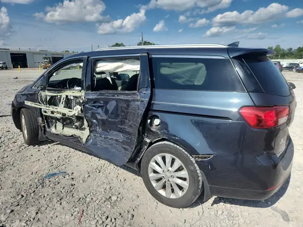 KNDMC5C18G6137270 2016 KIA SEDONA - Image 2