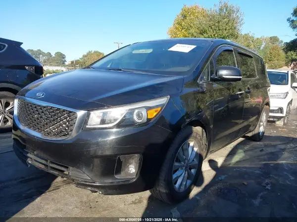 KNDMC5C18G6139214 2016 KIA SEDONA - Image 2