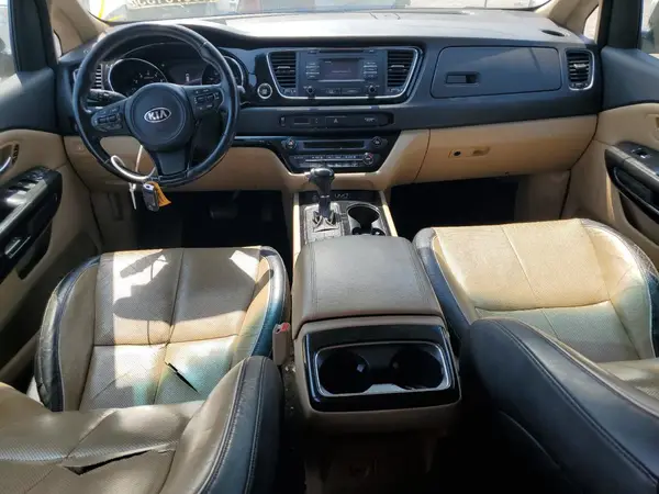 KNDMC5C18G6207463 2016 KIA SEDONA - Image 8