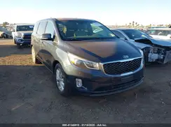 KNDMC5C18H6252954 2017 KIA SEDONA