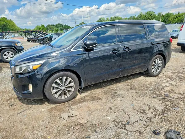 KNDMC5C18H6305328 2017 KIA SEDONA - Image 1