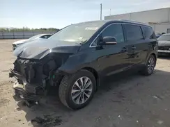 KNDMC5C18H6324381 2017 KIA SEDONA