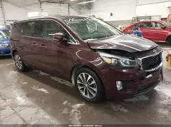 KNDMC5C18H6324431 2017 KIA SEDONA