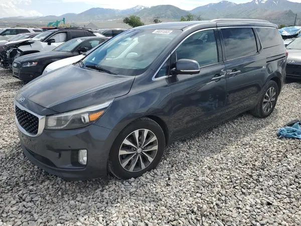 KNDMC5C18J6380486 2018 KIA SEDONA - Image 1