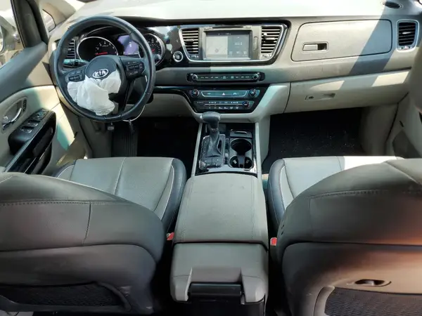 KNDMC5C18J6416550 2018 KIA SEDONA - Image 8