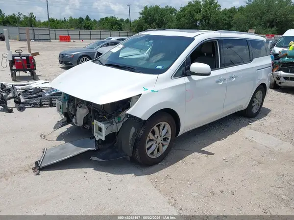 KNDMC5C18M6670943 2021 KIA SEDONA - Image 2