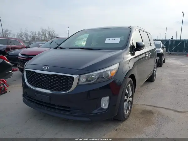 KNDMC5C19G6103998 2016 KIA SEDONA - Image 2