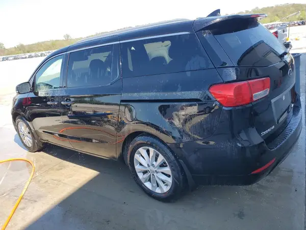 KNDMC5C19G6131946 2016 KIA SEDONA - Image 2