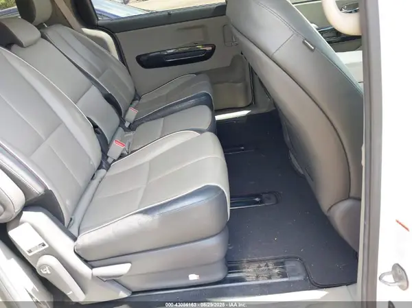 KNDMC5C19G6143935 2016 KIA SEDONA - Image 8
