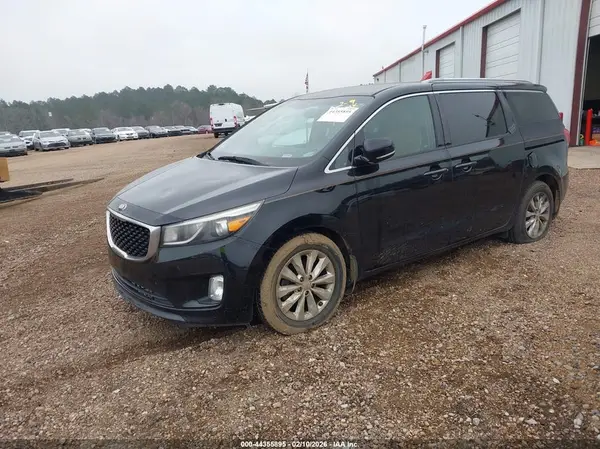 KNDMC5C19G6148035 2016 KIA SEDONA - Image 2
