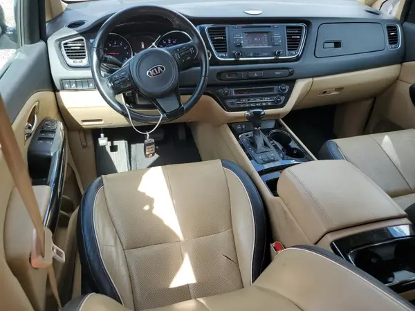 KNDMC5C19G6159486 2016 KIA SEDONA - Image 8