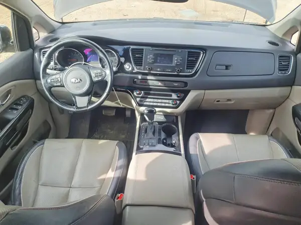 KNDMC5C19G6168432 2016 KIA SEDONA - Image 8