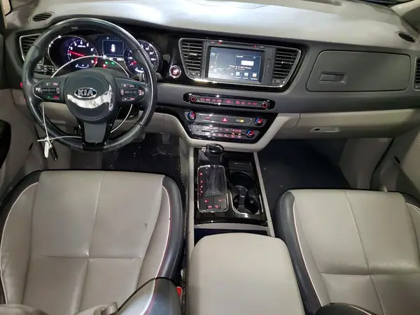 KNDMC5C19G6170889 2016 KIA SEDONA - Image 8