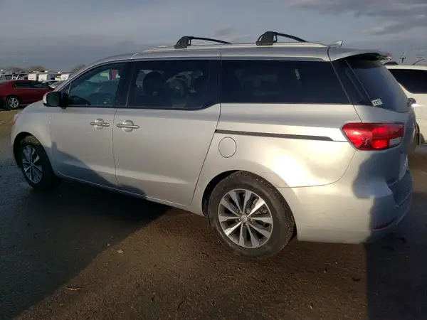 KNDMC5C19G6188115 2016 KIA SEDONA - Image 2