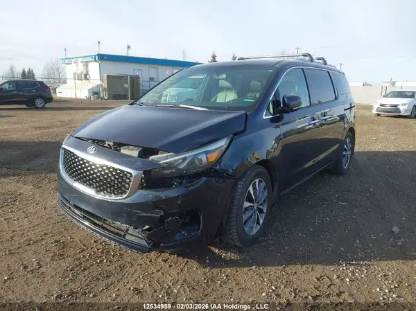KNDMC5C19H6310764 2017 KIA SEDONA - Image 2
