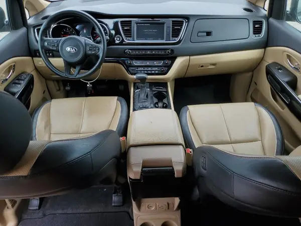 KNDMC5C19J6348839 2018 KIA SEDONA - Image 8