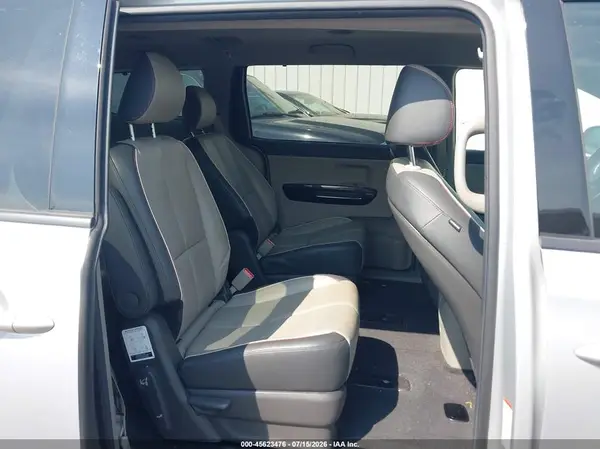 KNDMC5C19J6406092 2018 KIA SEDONA - Image 8