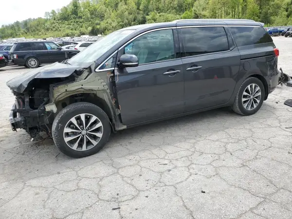 KNDMC5C19J6423068 2018 KIA SEDONA - Image 1