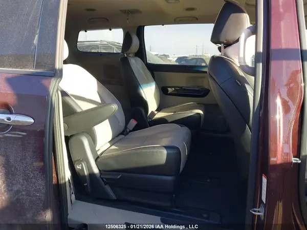 KNDMC5C19K6477178 2019 KIA SEDONA - Image 8