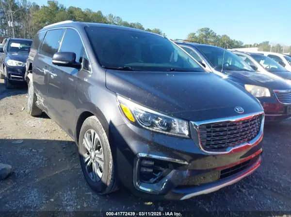 KNDMC5C19L6617750 2020 KIA SEDONA - Image 1