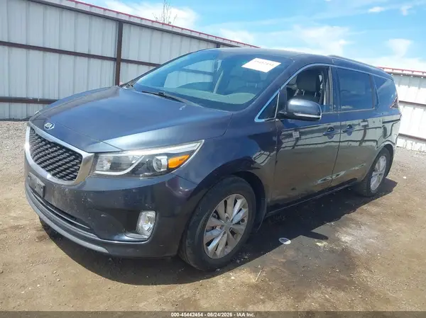 KNDMC5C1XG6110832 2016 KIA SEDONA - Image 2