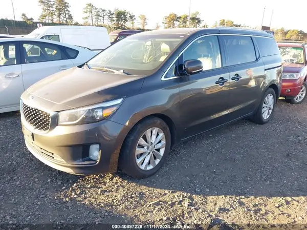 KNDMC5C1XG6137531 2016 KIA SEDONA - Image 2