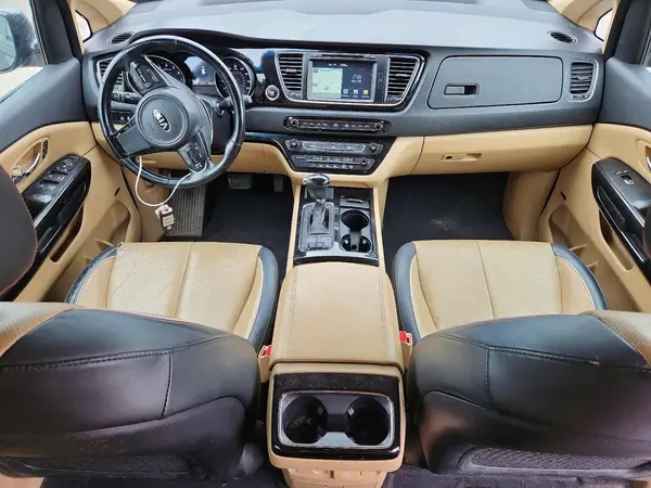 KNDMC5C1XG6159058 2016 KIA SEDONA - Image 8