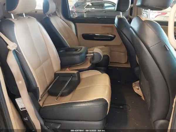 KNDMC5C1XG6168892 2016 KIA SEDONA - Image 8