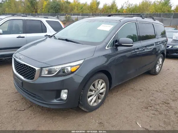 KNDMC5C1XG6168908 2016 KIA SEDONA - Image 2