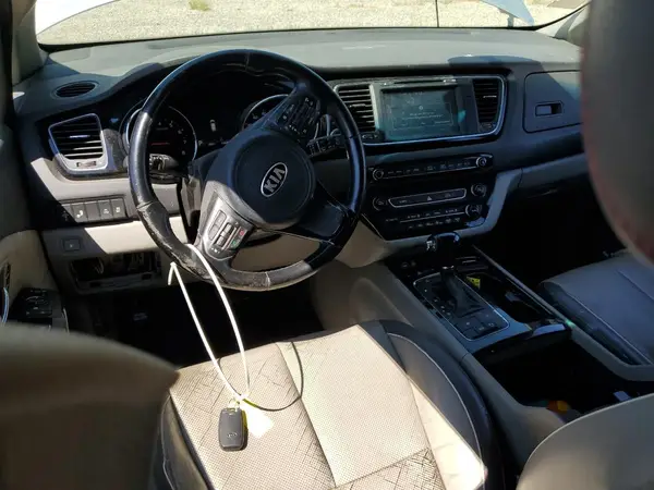 KNDMC5C1XG6170836 2016 KIA SEDONA - Image 8