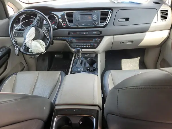 KNDMC5C1XG6173171 2016 KIA SEDONA - Image 8
